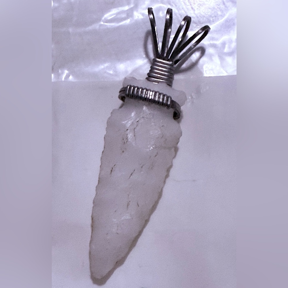 Artisan Silver and White Arrowhead Stone Necklace